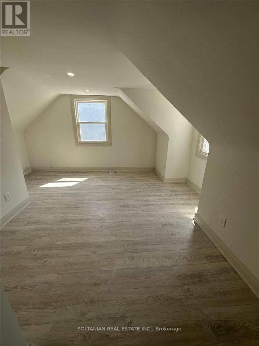 179 Willowdale Avenue, Toronto, Ontario  M2N 4Y9 - Photo 13 - C12325850
