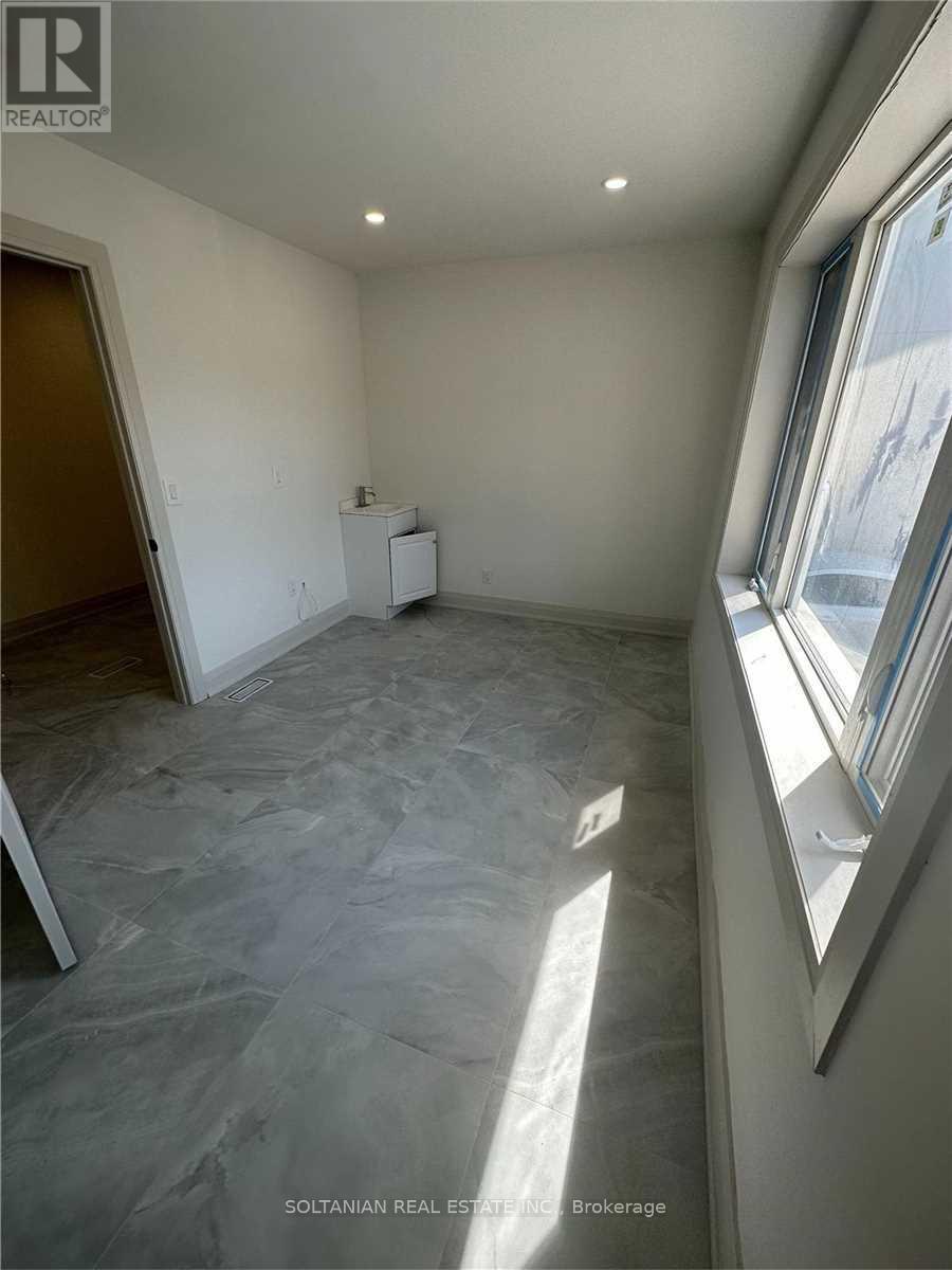 179 Willowdale Avenue, Toronto, Ontario  M2N 4Y9 - Photo 16 - C12325850