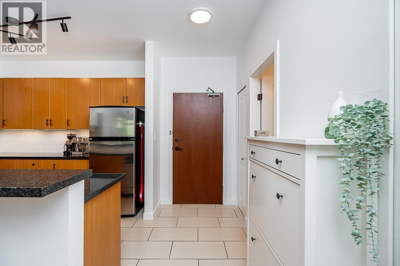 221 100 Capilano Road, Port Moody, British Columbia  V3H 5M9 - Photo 9 - R3033454