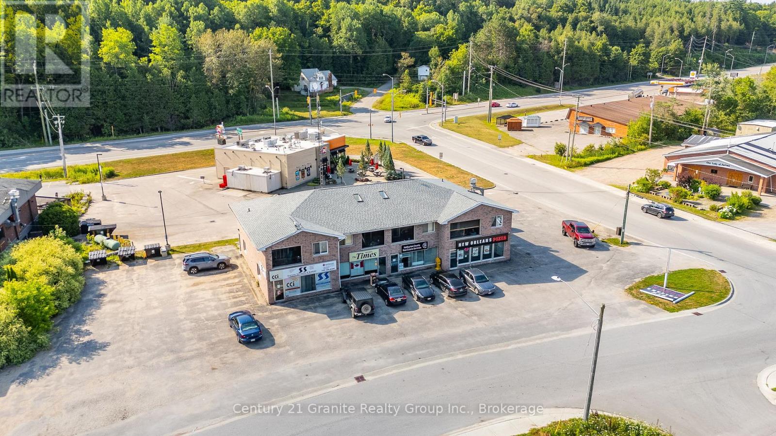 2 Iga Road, Minden Hills, Ontario  K0M 2K0 - Photo 8 - X12325947