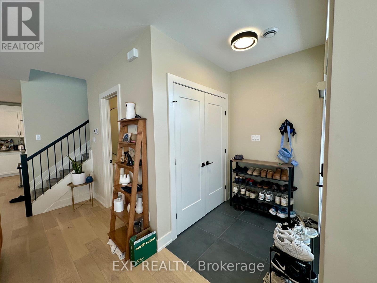 A - 25 O'meara Street, Ottawa, Ontario  K1Y 2S8 - Photo 4 - X12325983