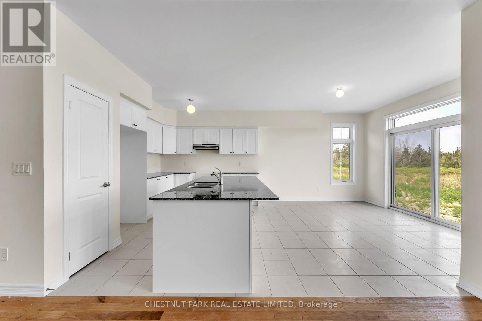 53 Weller's Way, Quinte West, Ontario K0K 1L0 - Photo 11 - X12325912