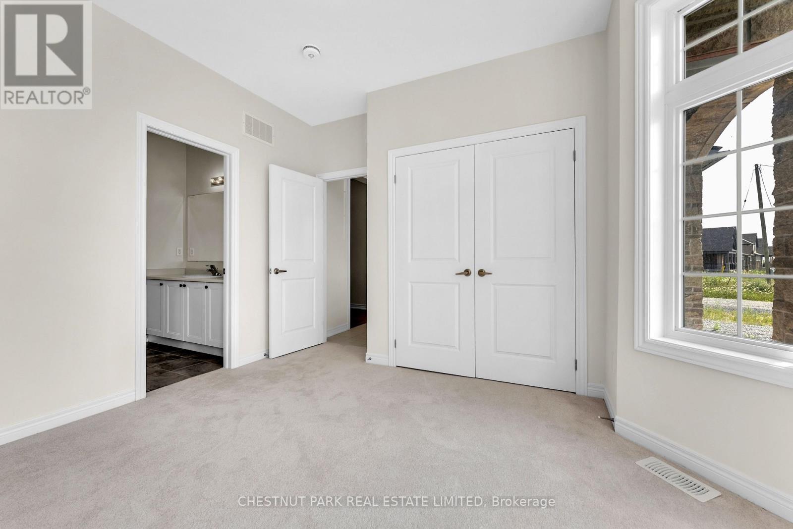 Property at 53 WELLER'S WAY image 4