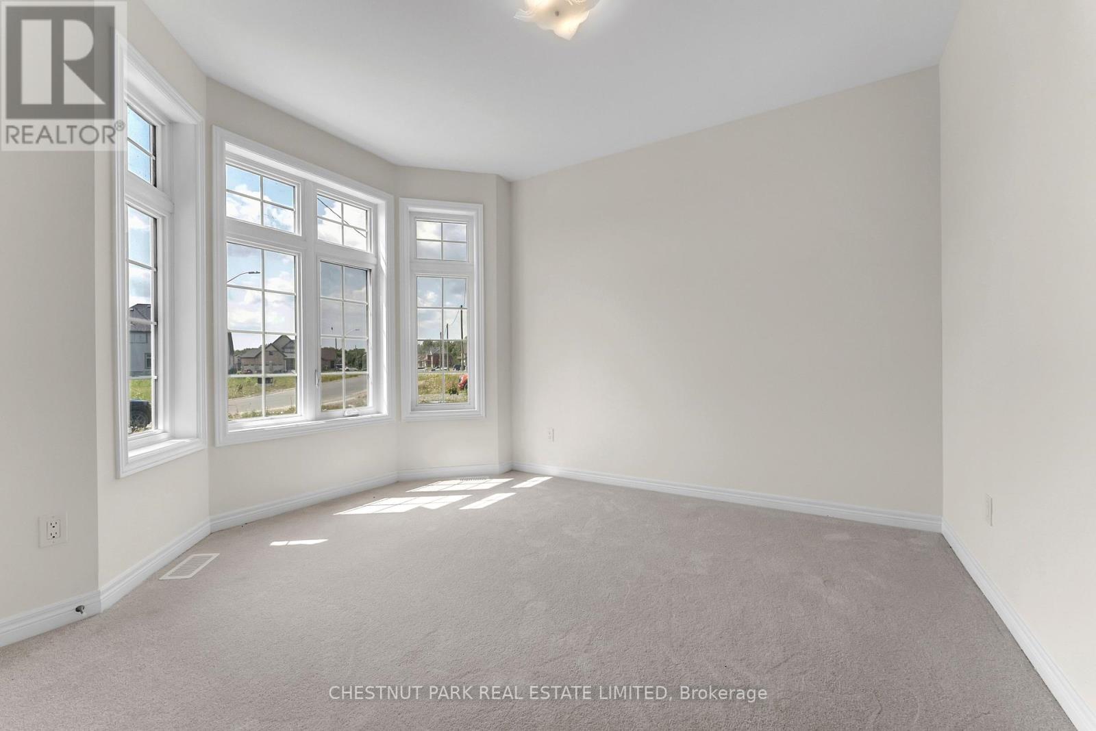 Property at 53 WELLER'S WAY image 5