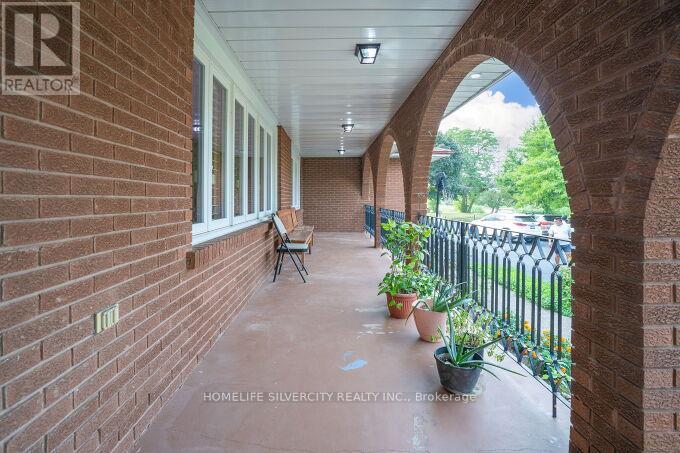 8484 Winston Churchill Boulevard N, Oakville (Oa Rural Oakville), Ontario  L0P 1K0 - Photo 4 - W12325855
