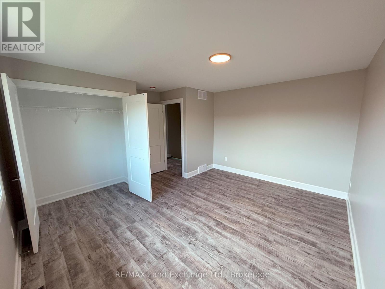 Unit 3 - 8 Golf Links Road, Kincardine, Ontario  N2Z 0G1 - Photo 9 - X10845632