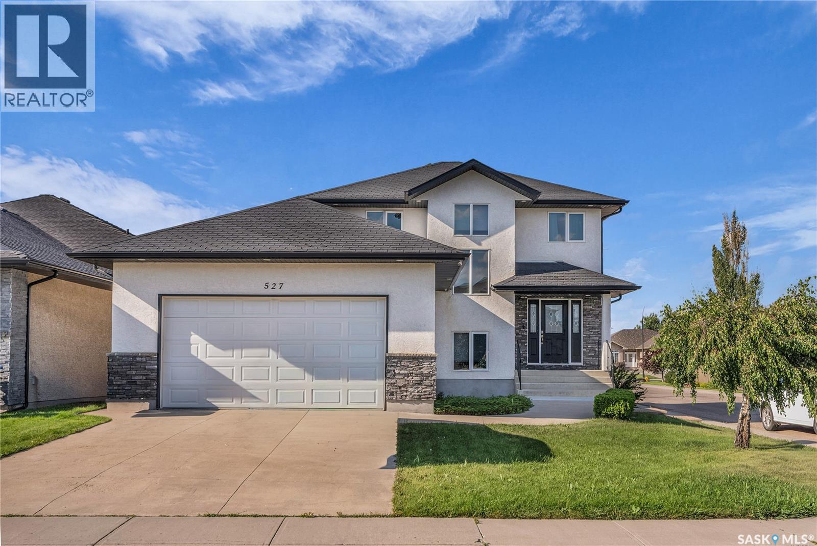 Property at 527 Shepherd CRESCENT image 1