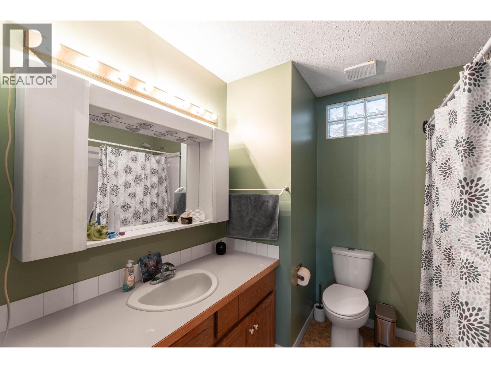 4811 Parkdale Crescent, Ellison, British Columbia  V1X 6T3 - Photo 23 - 10358199