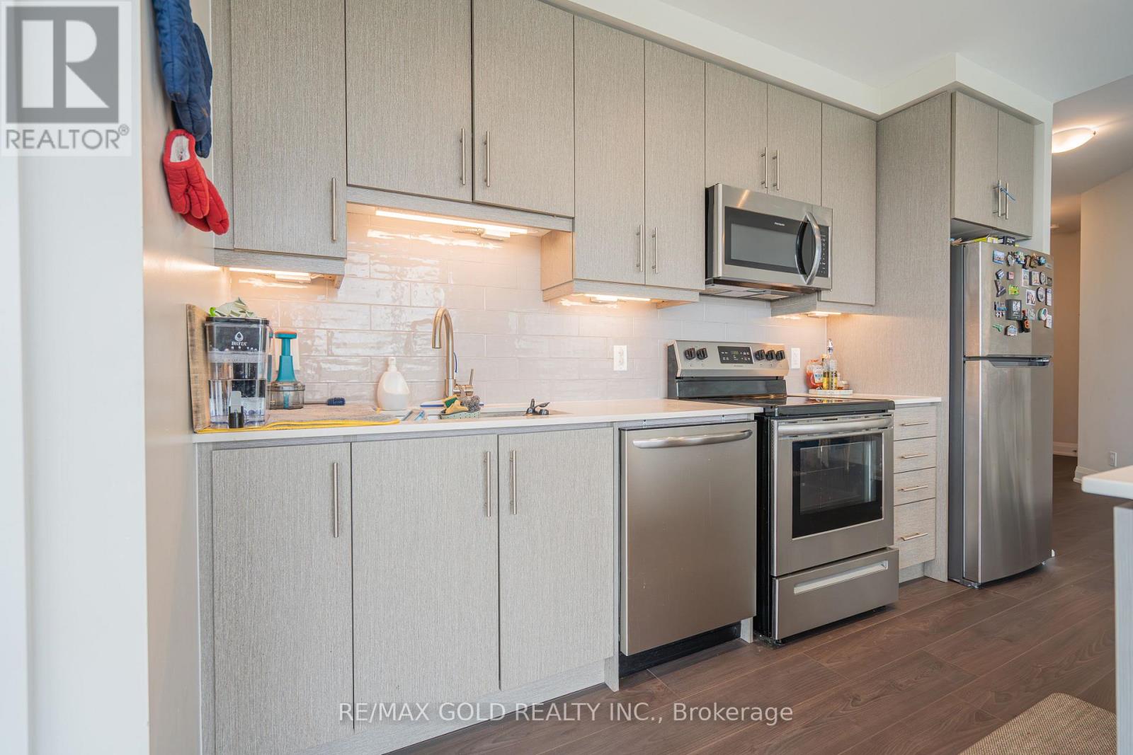 606 - 15 Lynch Street, Brampton, Ontario  L6W 0C7 - Photo 17 - W12325922