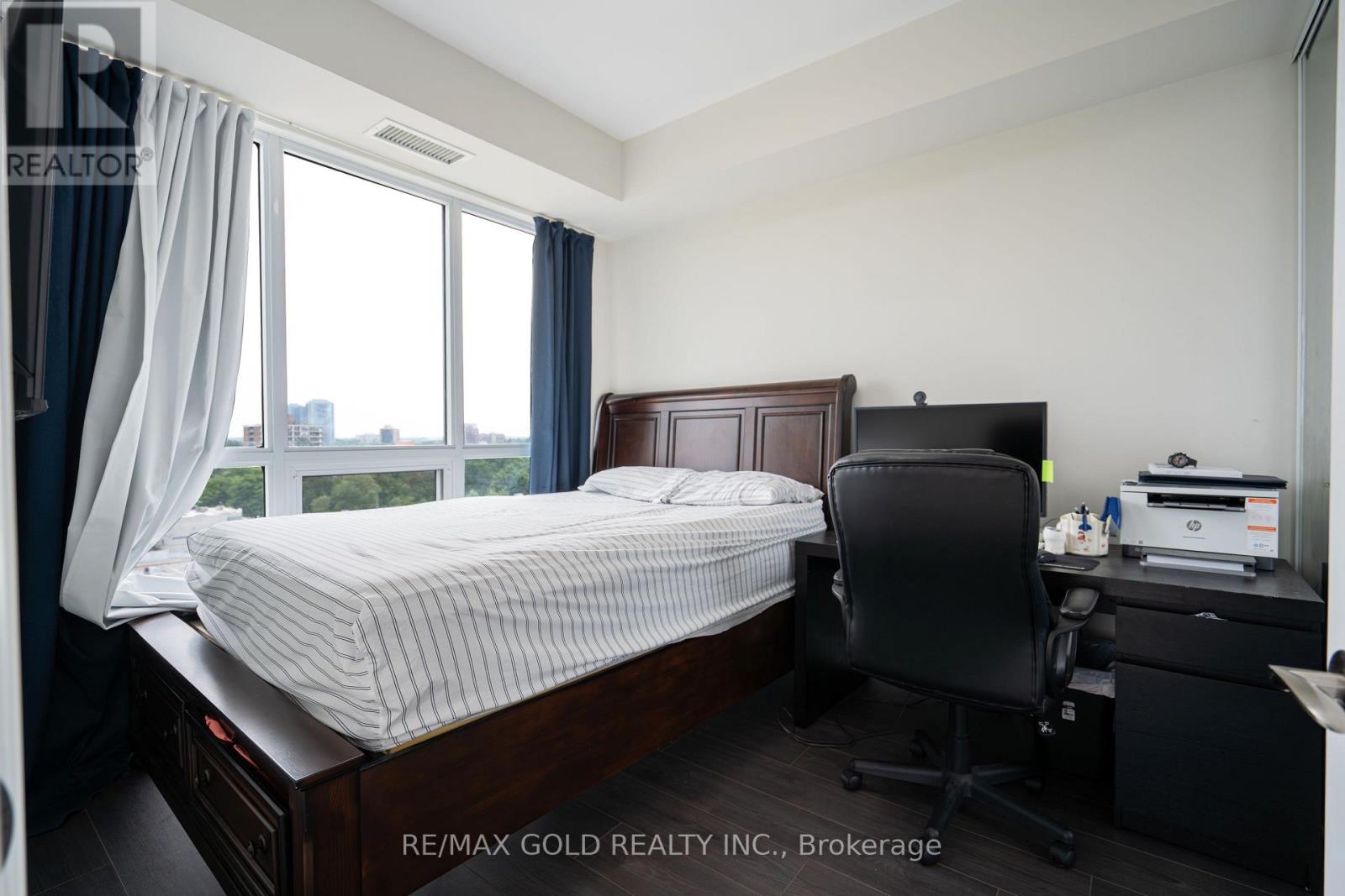 606 - 15 Lynch Street, Brampton, Ontario  L6W 0C7 - Photo 27 - W12325922