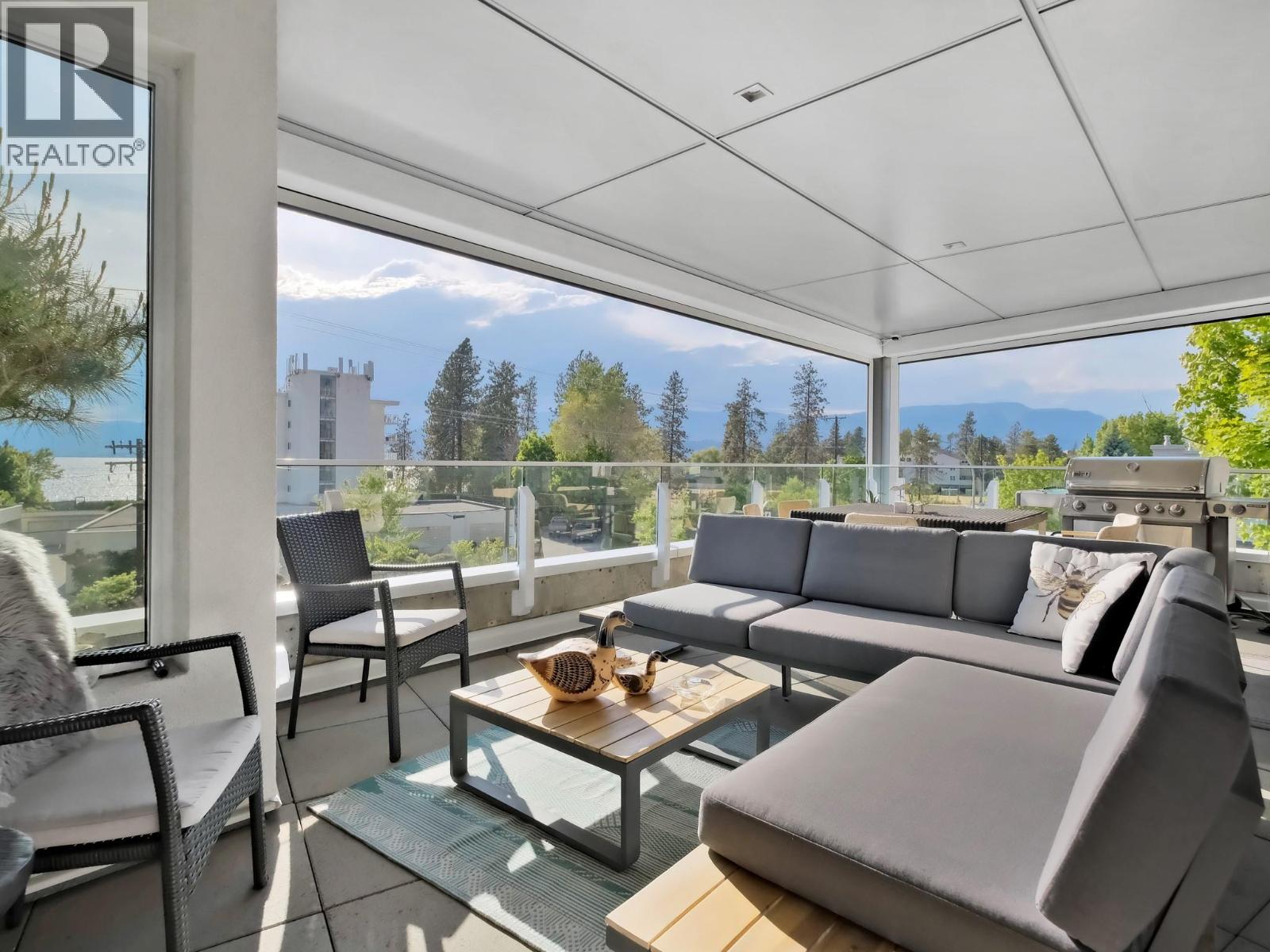 Property at 4071 Lakeshore Road Unit# 201 image 5