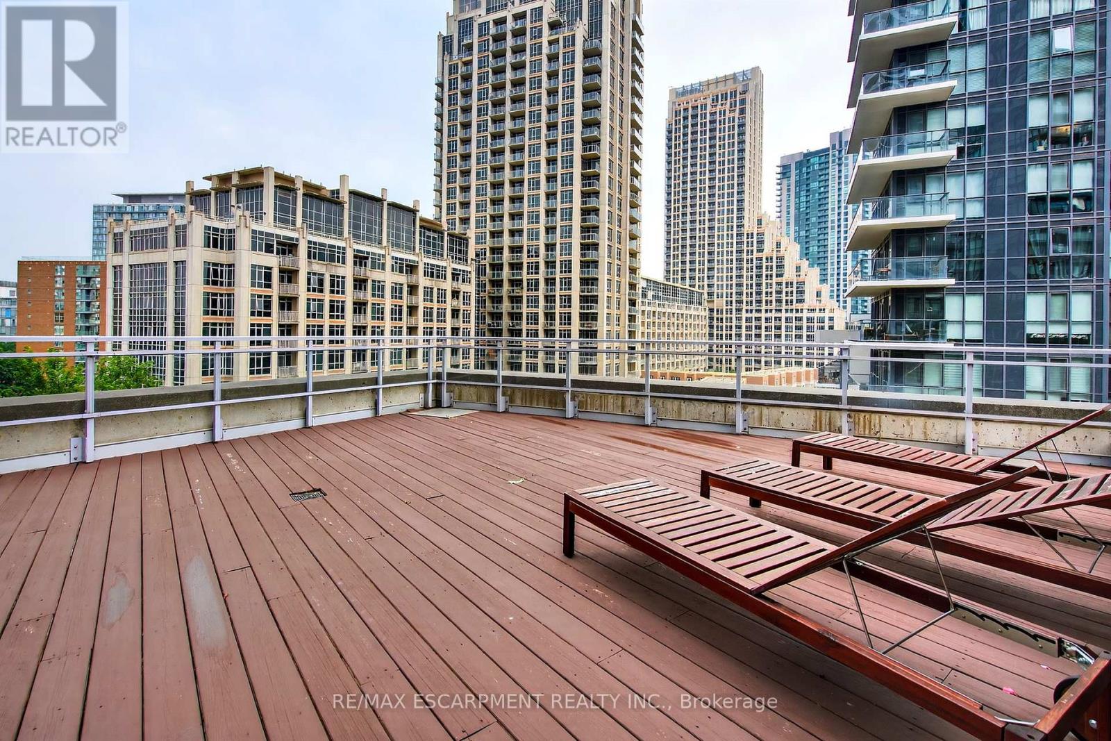 212 - 15 Bruyeres Mews, Toronto (Niagara), Ontario  M5V 0A7 - Photo 44 - C12325998