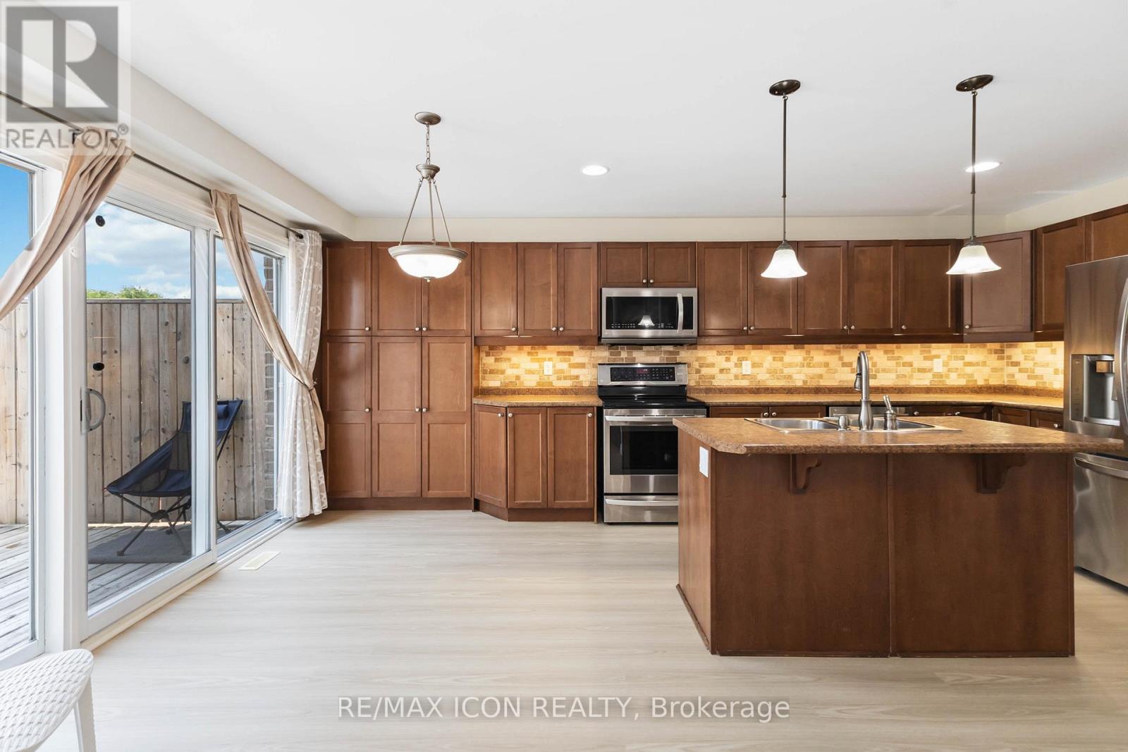 3190 Pomeroy Lane, London South, Ontario  N6P 1V7 - Photo 22 - X12323868