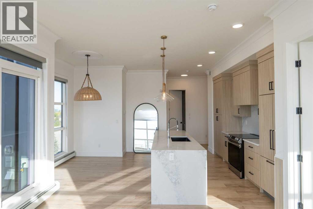 Property at 203, 330 Dieppe Drive SW image 3