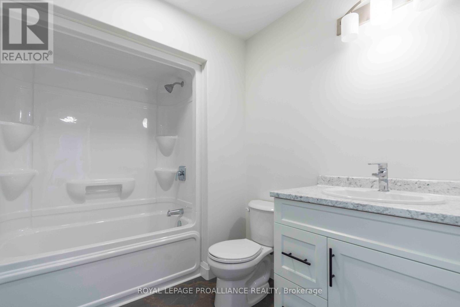 70 Stirling Crescent, Prince Edward County (Picton Ward), Ontario  K0K 2T0 - Photo 16 - X12326022