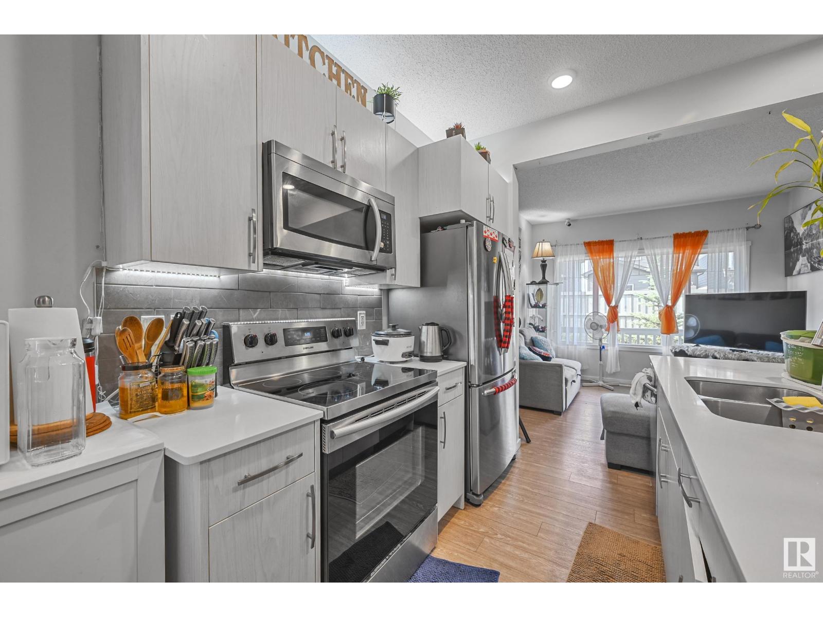 Property at #53 6004 ROSENTHAL WY NW image 3