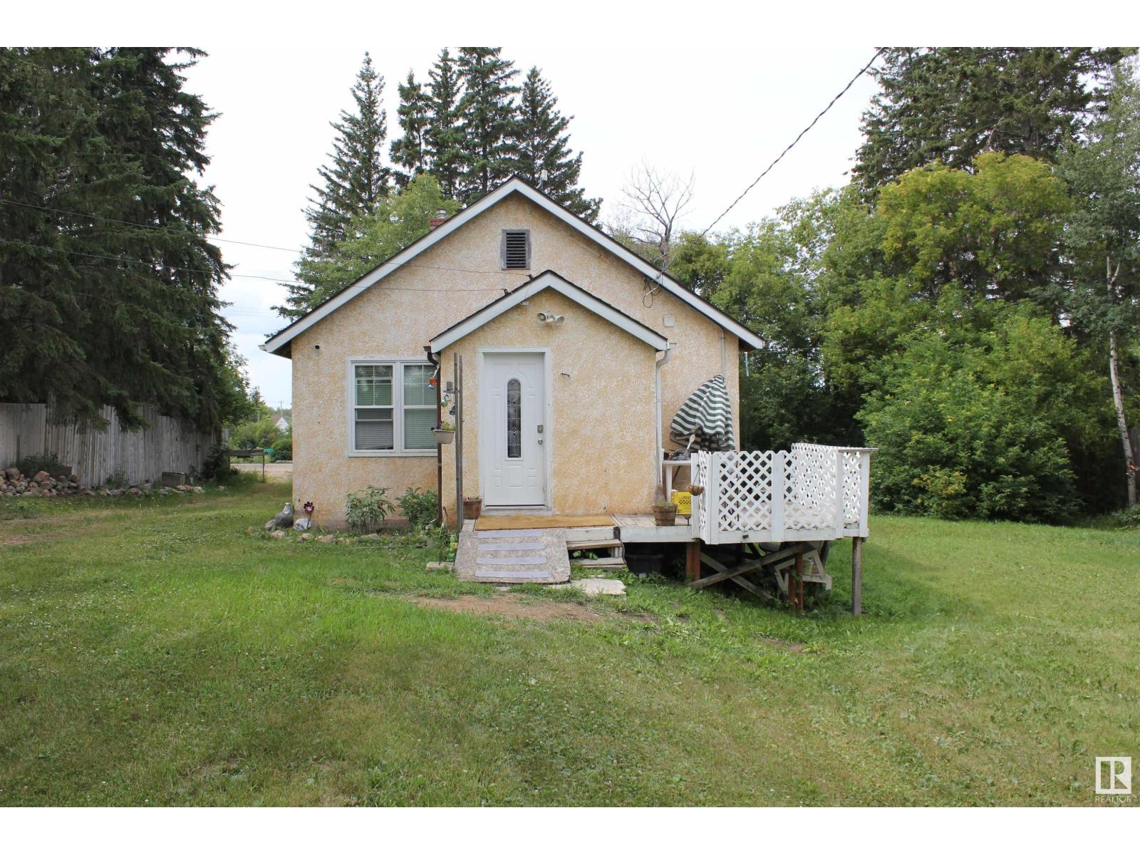 12 Main Road, Derwent, Alberta  T0B 1C0 - Photo 4 - E4451295