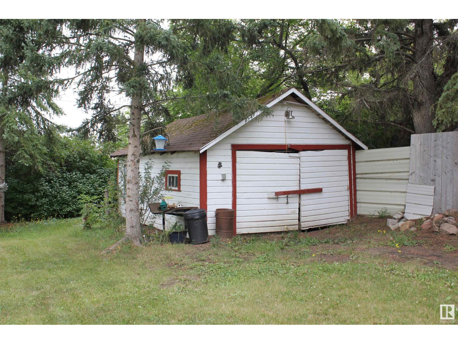 12 Main Road, Derwent, Alberta  T0B 1C0 - Photo 6 - E4451295