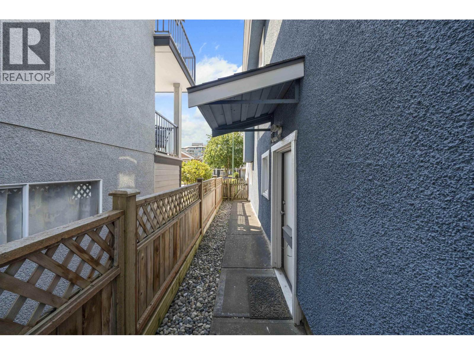 4139 Pandora Street, Burnaby, British Columbia  V5C 2B2 - Photo 30 - R3033301
