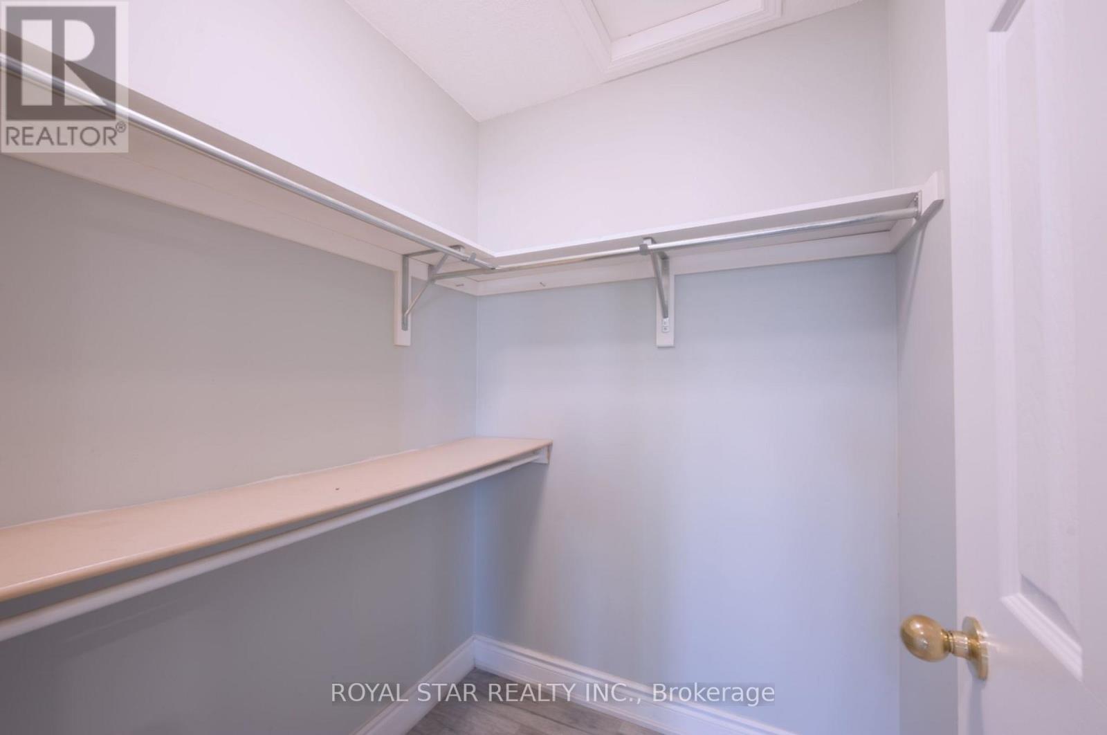 Upper - 15 Masters Green Crescent, Brampton, Ontario  L7A 3K3 - Photo 27 - W12326031