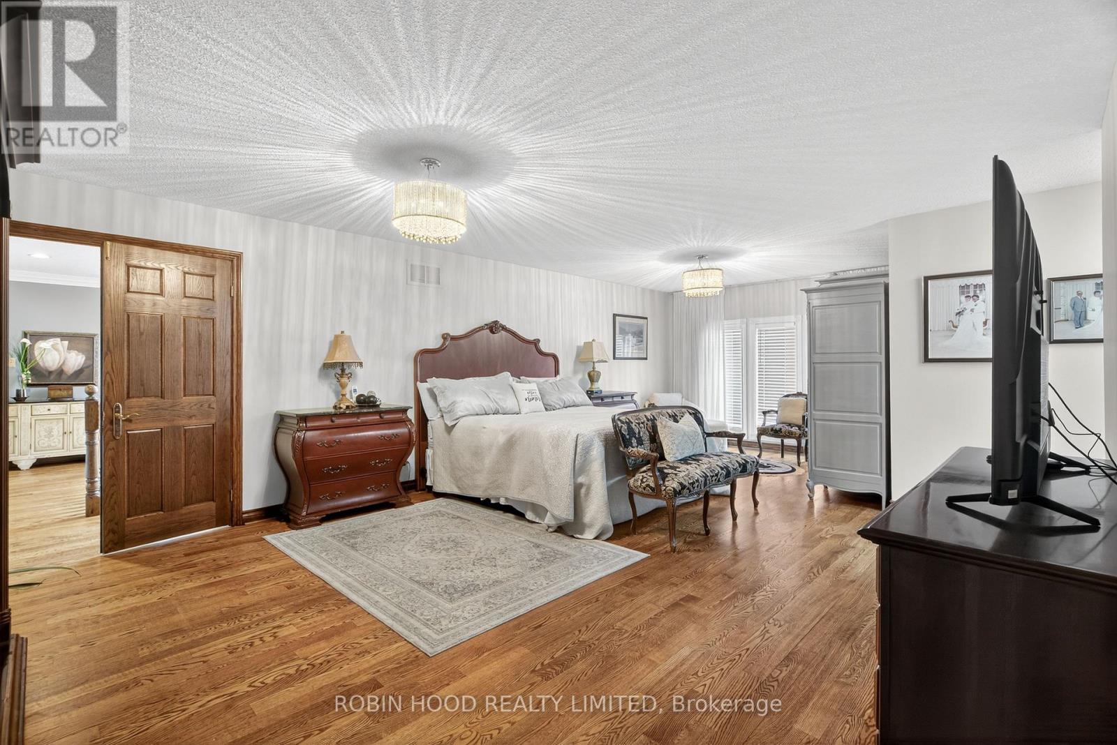 2460 Hammond Road, Mississauga, Ontario  L5K 1T2 - Photo 17 - W12326045