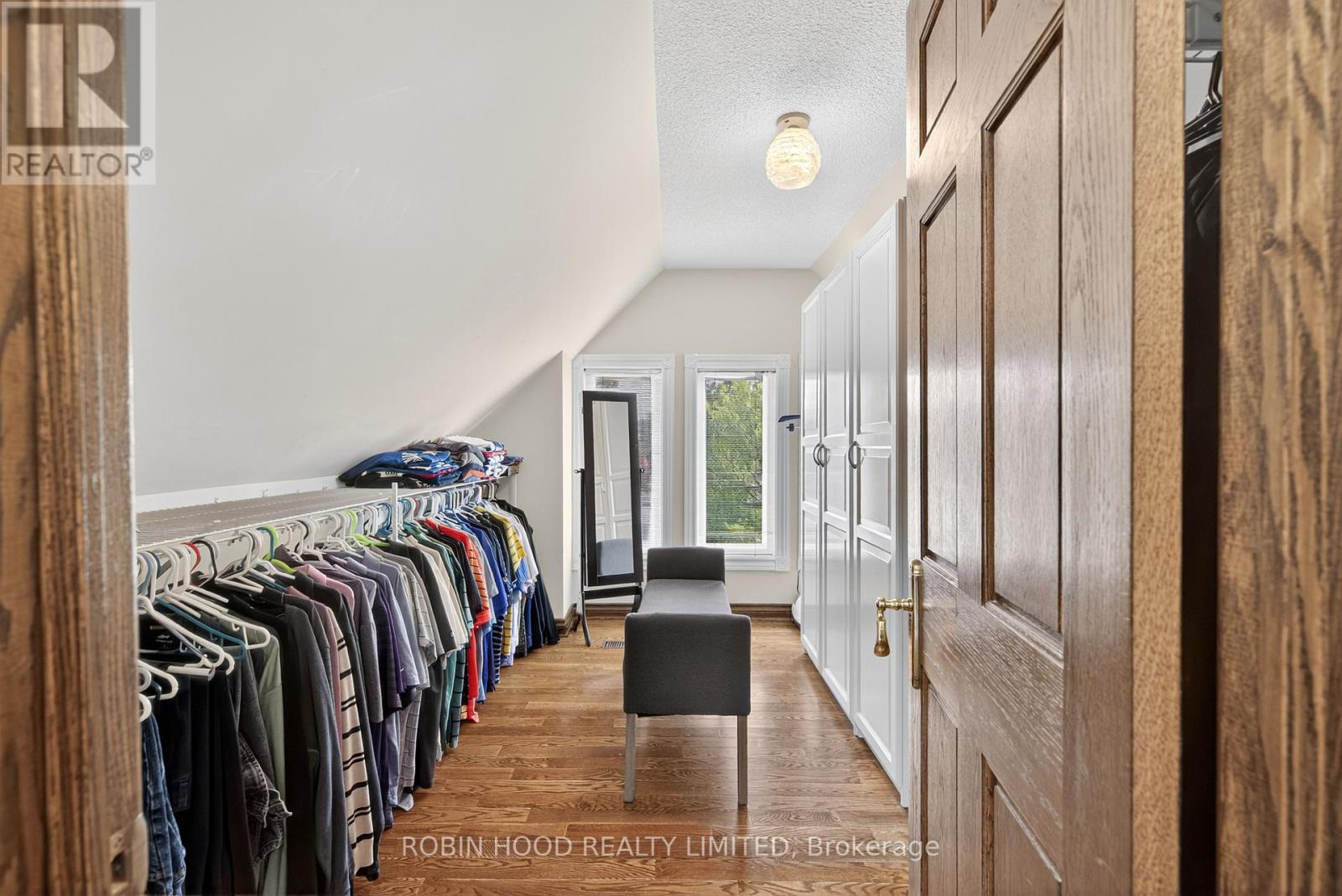 2460 Hammond Road, Mississauga, Ontario  L5K 1T2 - Photo 21 - W12326045