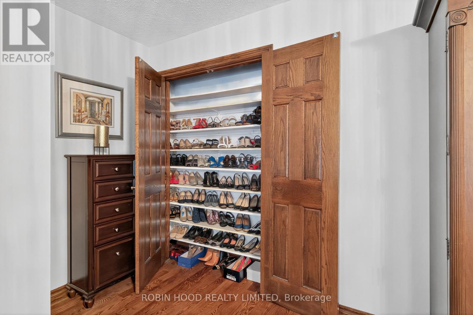 2460 Hammond Road, Mississauga, Ontario  L5K 1T2 - Photo 22 - W12326045