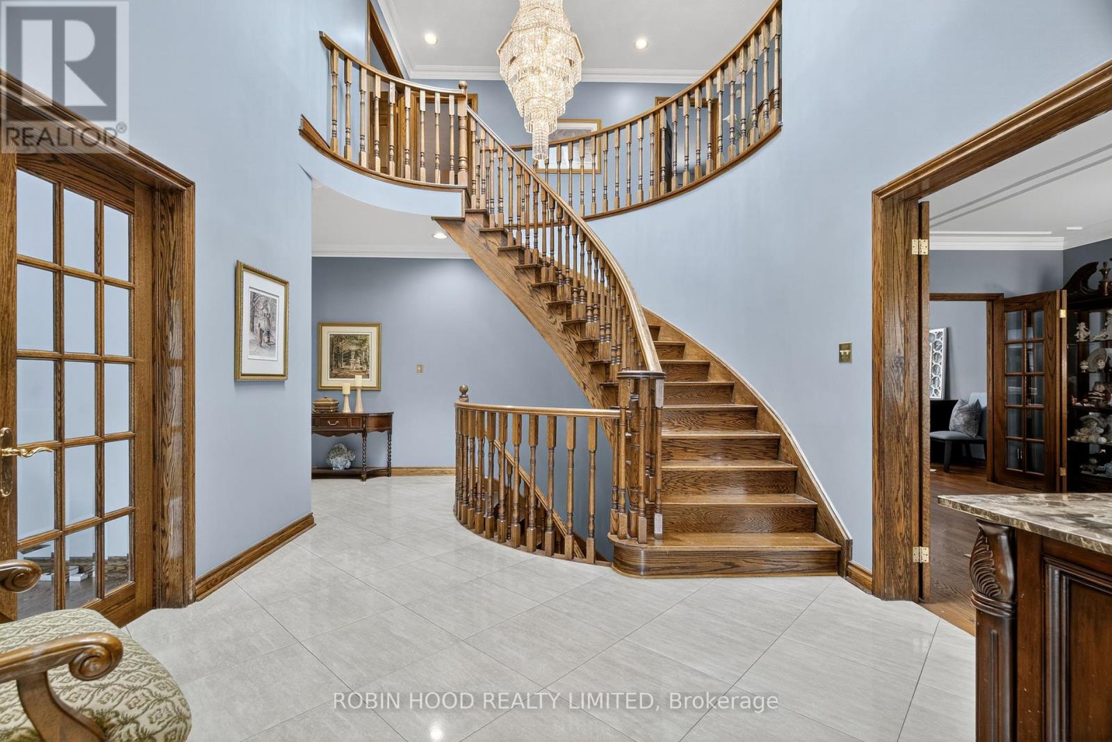 2460 Hammond Road, Mississauga, Ontario  L5K 1T2 - Photo 4 - W12326045