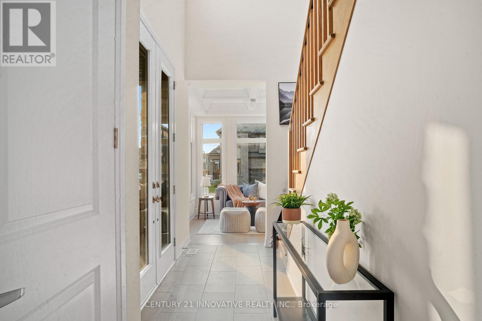Property at 91 PLAYER DRIVE image 4