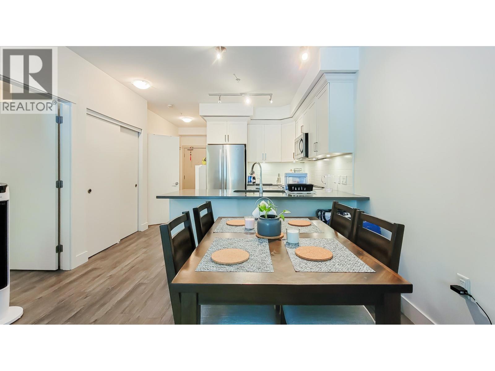103 2436 Kelly Avenue, Port Coquitlam, British Columbia  V3C 0G9 - Photo 8 - R3033767