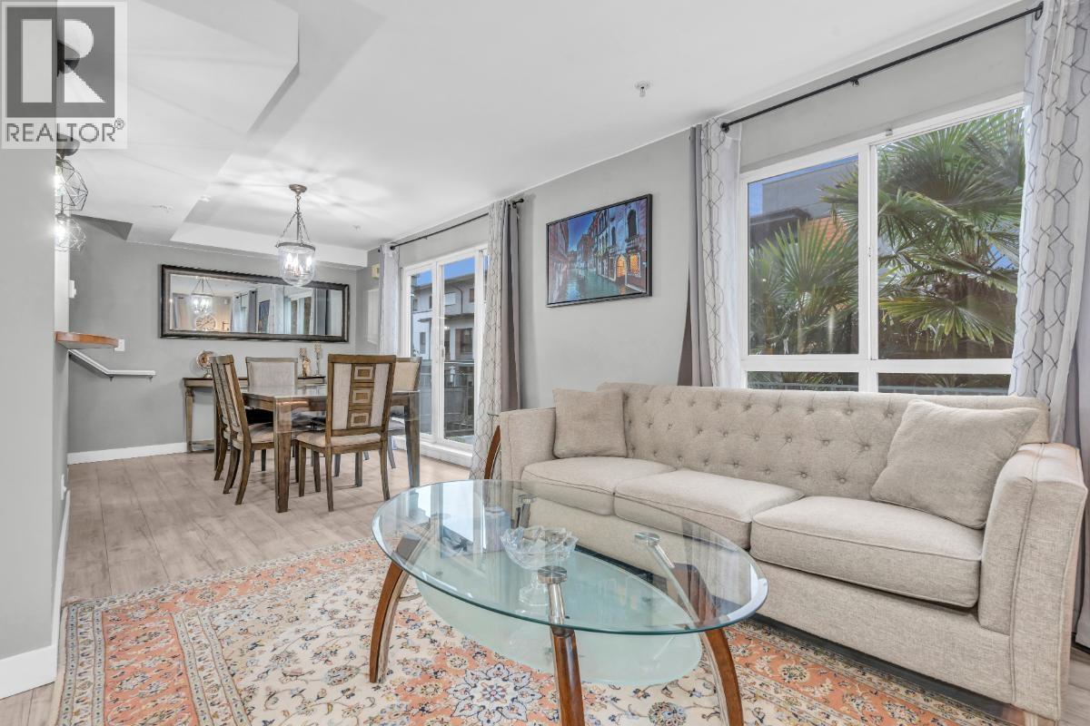 Property at 2 288 ST. DAVIDS AVENUE image 3