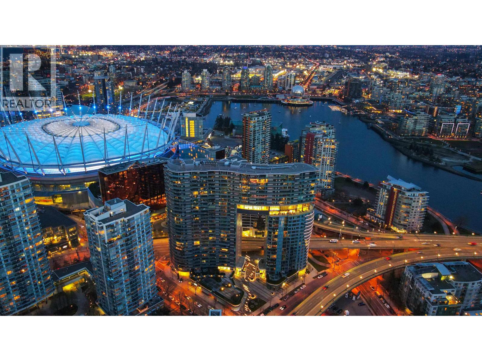 2820 89 NELSON STREET, Vancouver, British Columbia