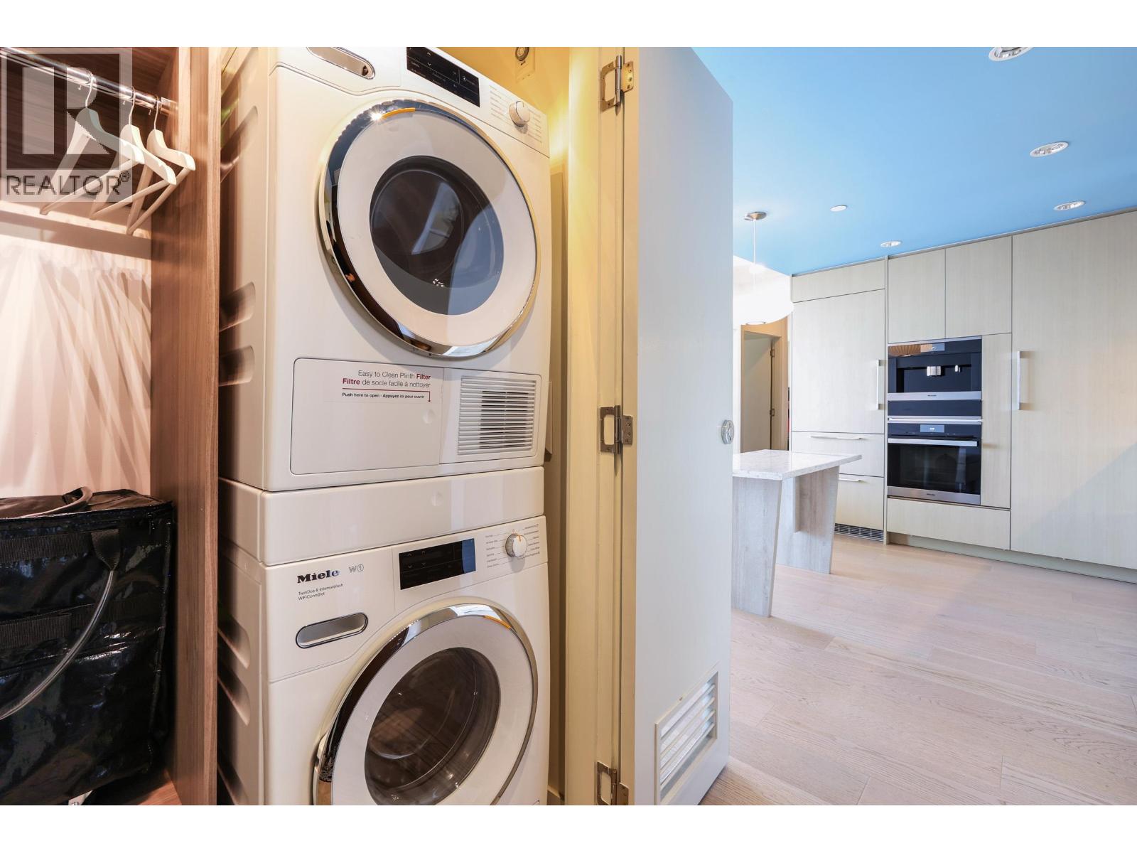2820 89 Nelson Street, Vancouver, British Columbia  V6Z 0E7 - Photo 18 - R3033274