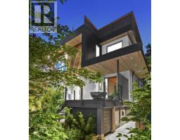 452 E 4th Street, North Vancouver, Ca