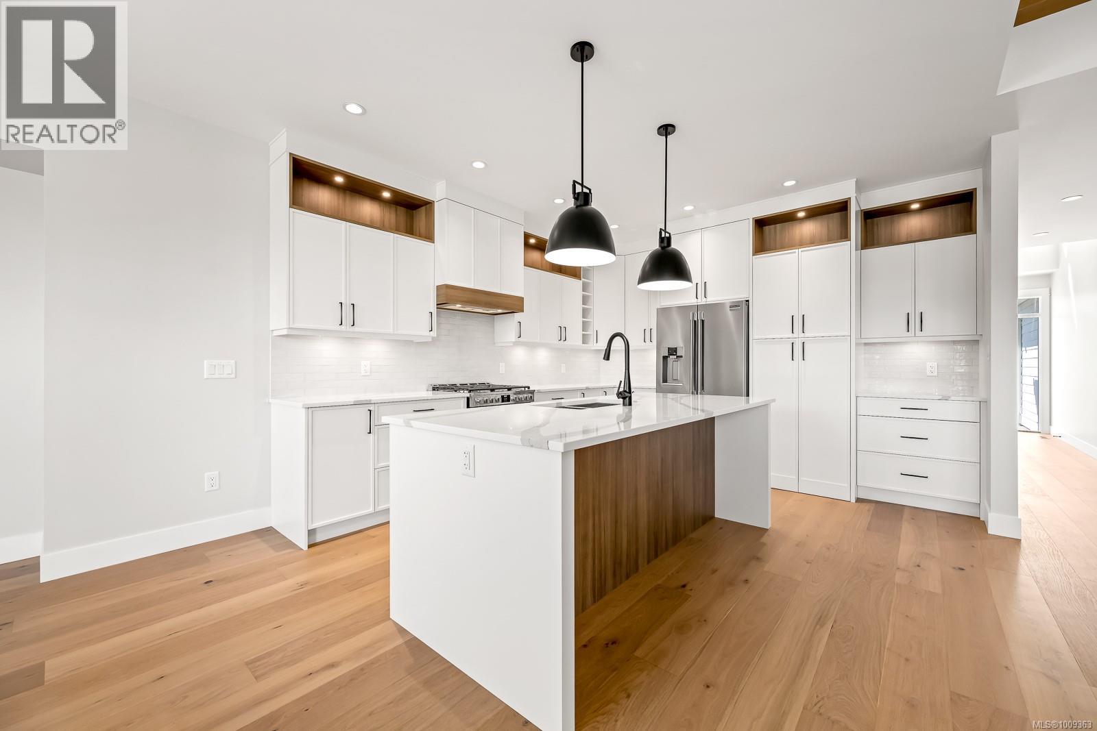 3280 Marygrove Pl, Courtenay, British Columbia  V9N 0E7 - Photo 5 - 1009363