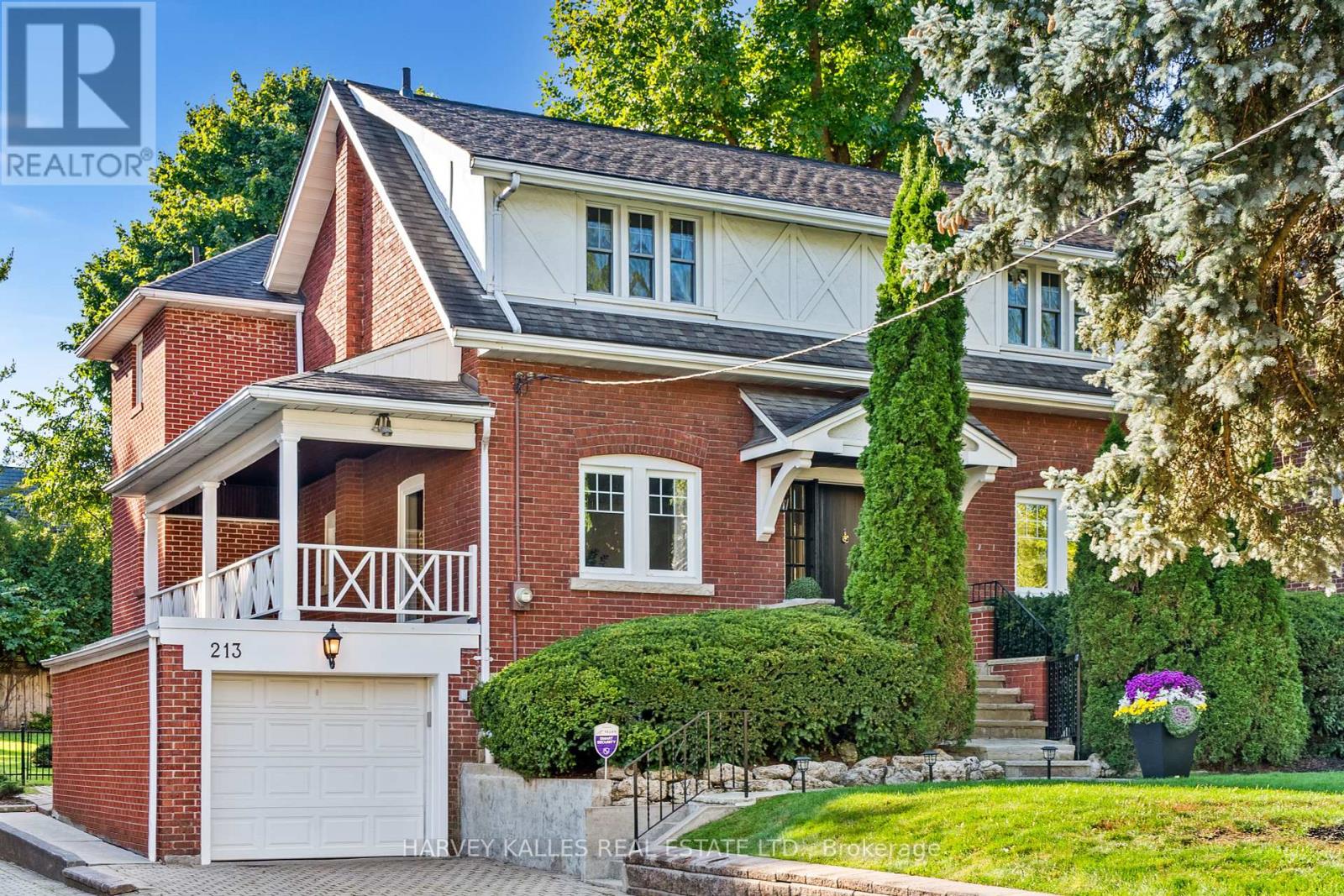 Property at 213 ST LEONARDS AVENUE image 2
