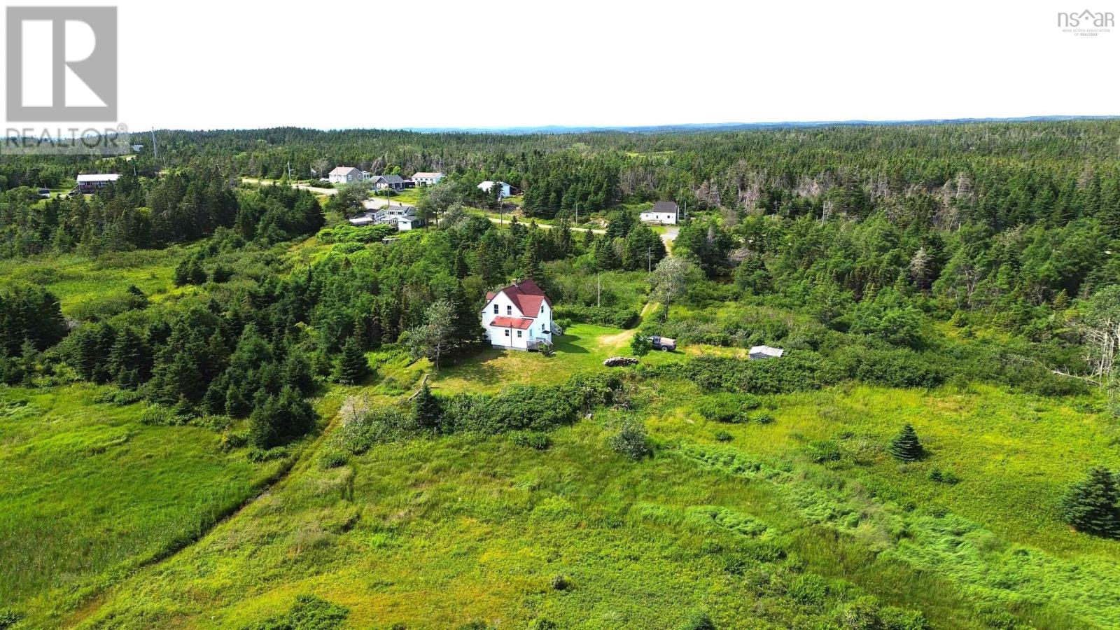 3098 Point Michaud Rd, Gracieville, Nova Scotia  B0E 1W0 - Photo 3 - 202514840