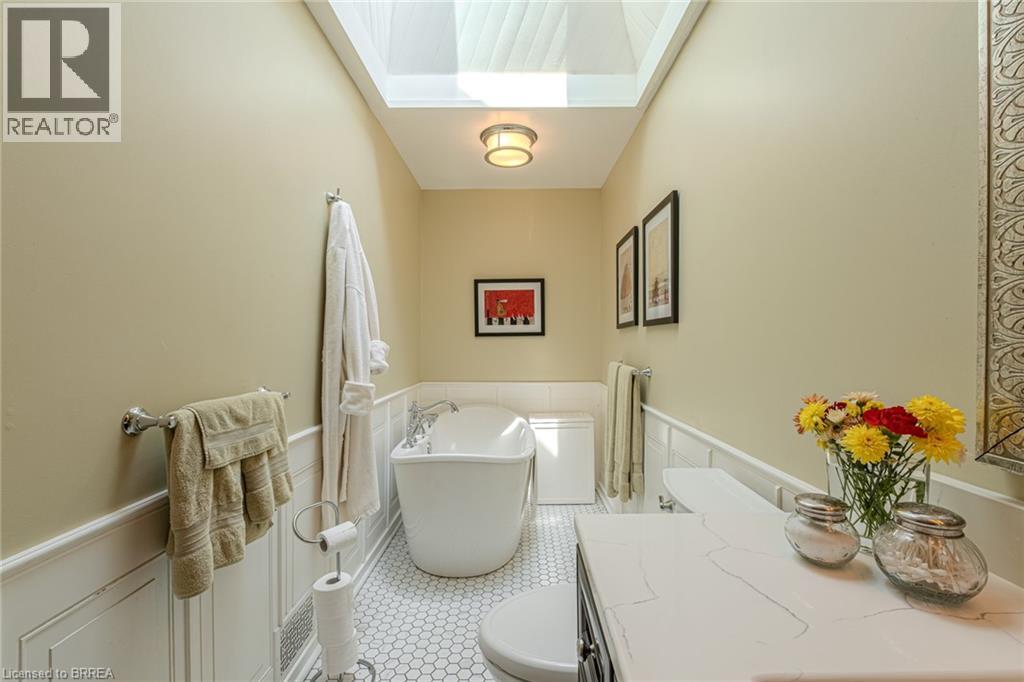 37 Egerton Street, Brantford, Ontario  N3T 4L4 - Photo 24 - 40755919