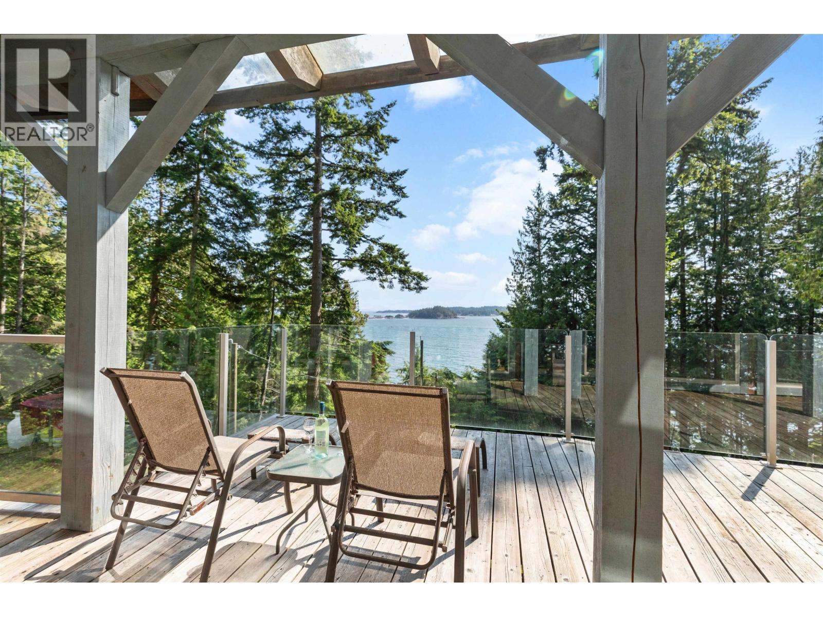 304 Esplanade Road, Keats Island, British Columbia  V0N 1V0 - Photo 1 - R3013239