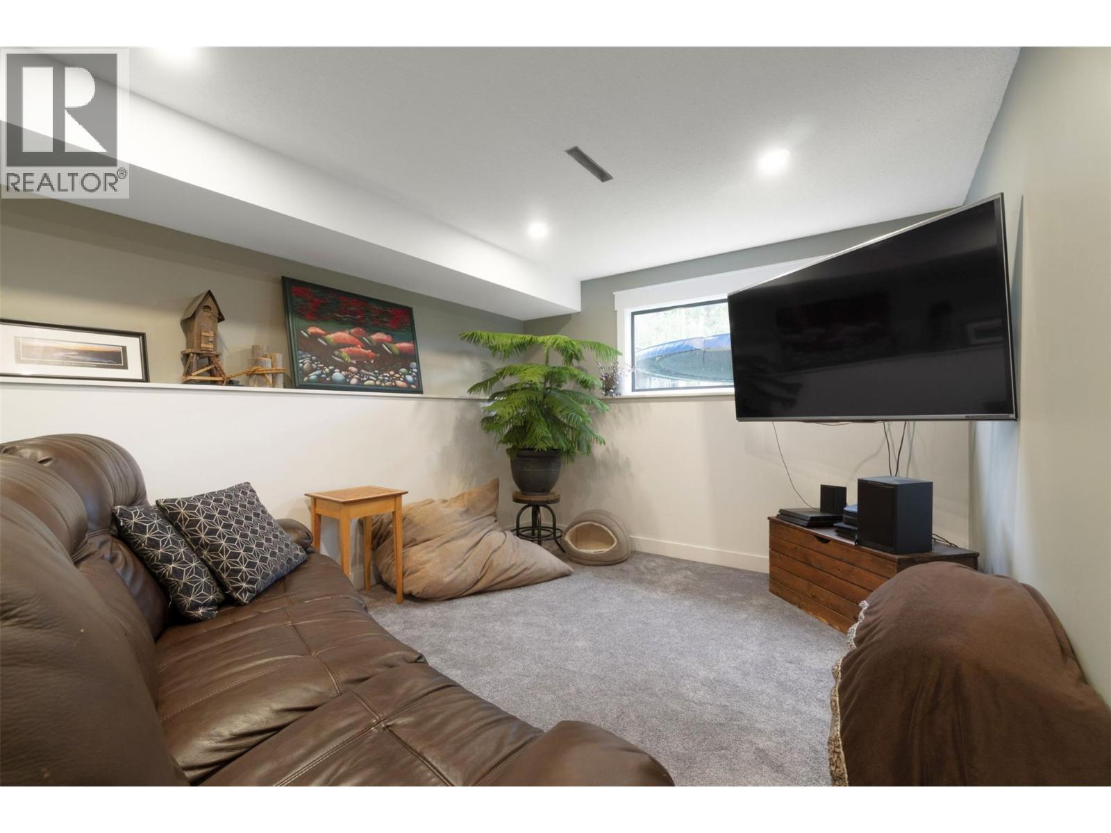 4451 42 Street Nw, Salmon Arm, British Columbia  V1E 3A7 - Photo 38 - 10357284
