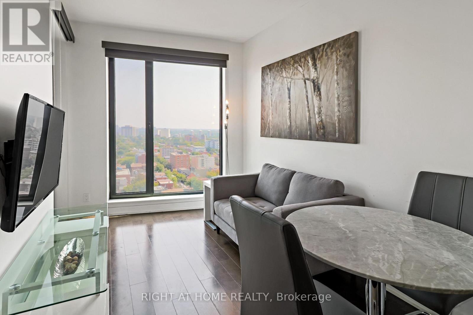 2102 - 20 Daly Avenue, Ottawa, Ontario  K1N 0C6 - Photo 3 - X12326130