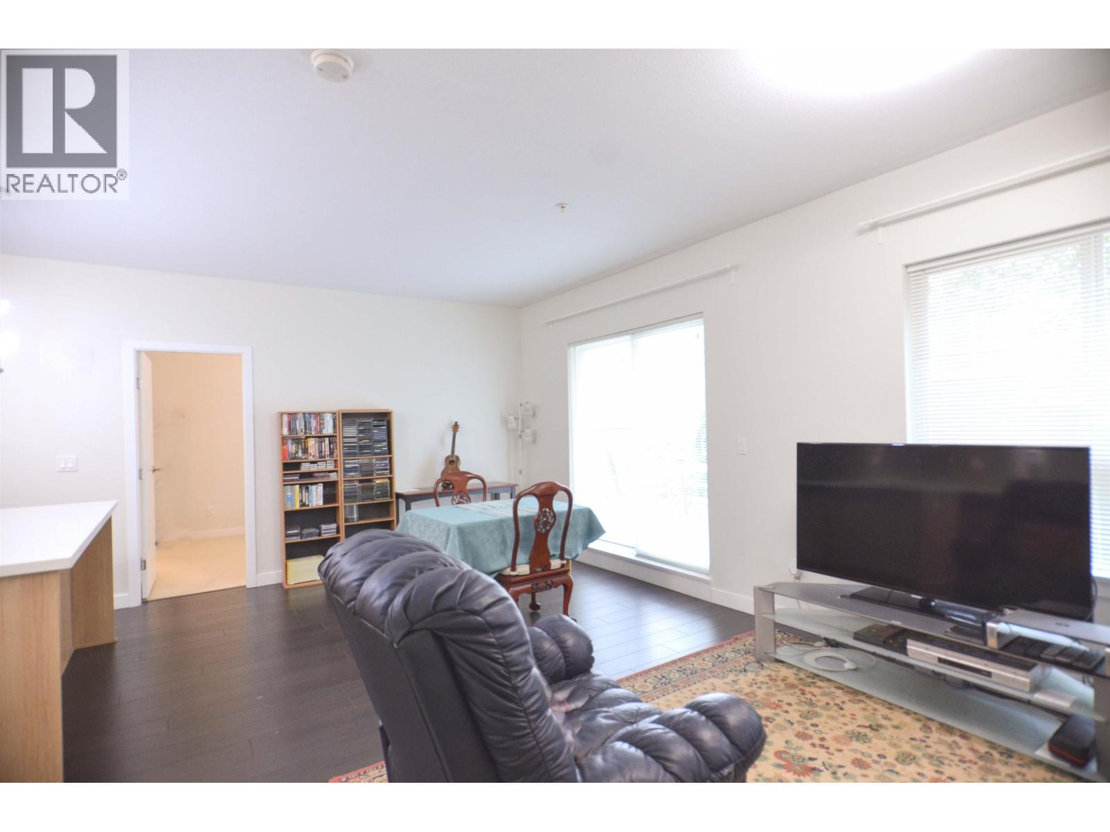 Property at 318 618 LANGSIDE AVENUE image 2