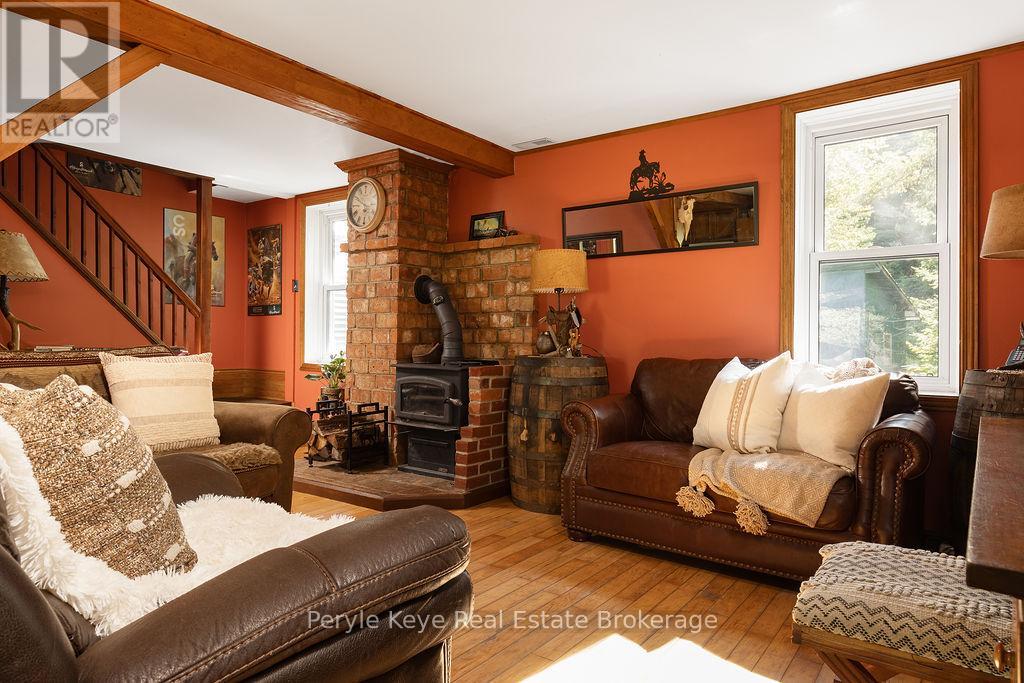 2322 Old Muskoka Road, Huntsville, Ontario  P0B 1M0 - Photo 13 - X12306624