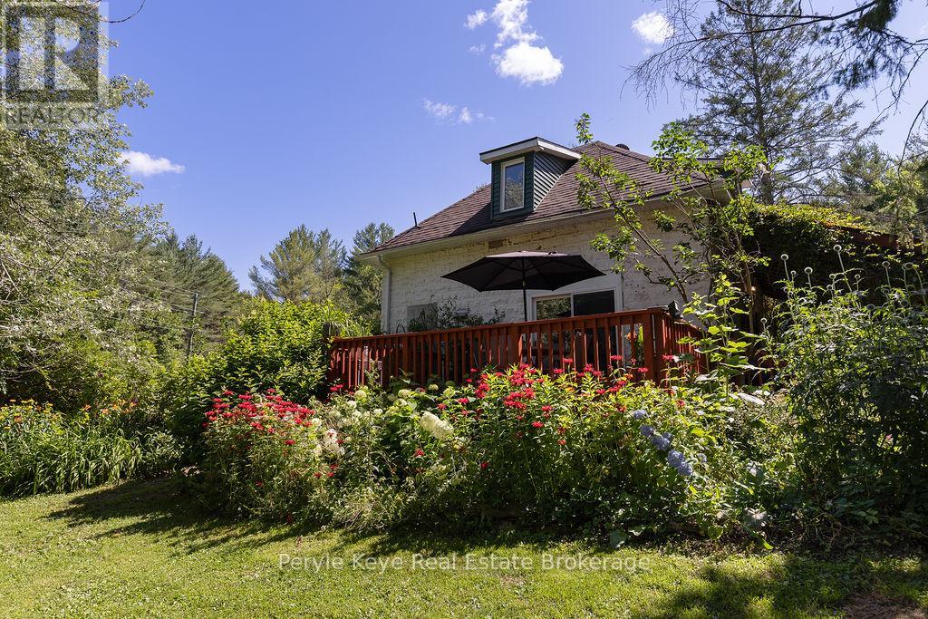2322 Old Muskoka Road, Huntsville, Ontario  P0B 1M0 - Photo 7 - X12306624