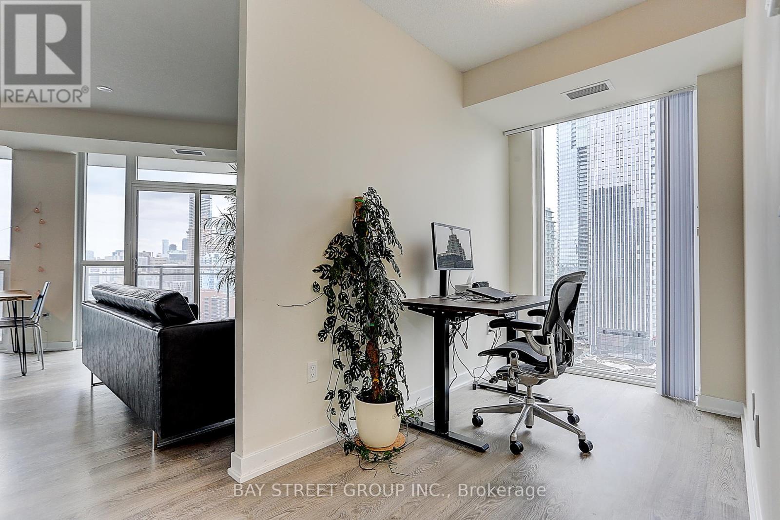 2209 - 99 John Street, Toronto, Ontario  M5V 0S6 - Photo 19 - C12326100