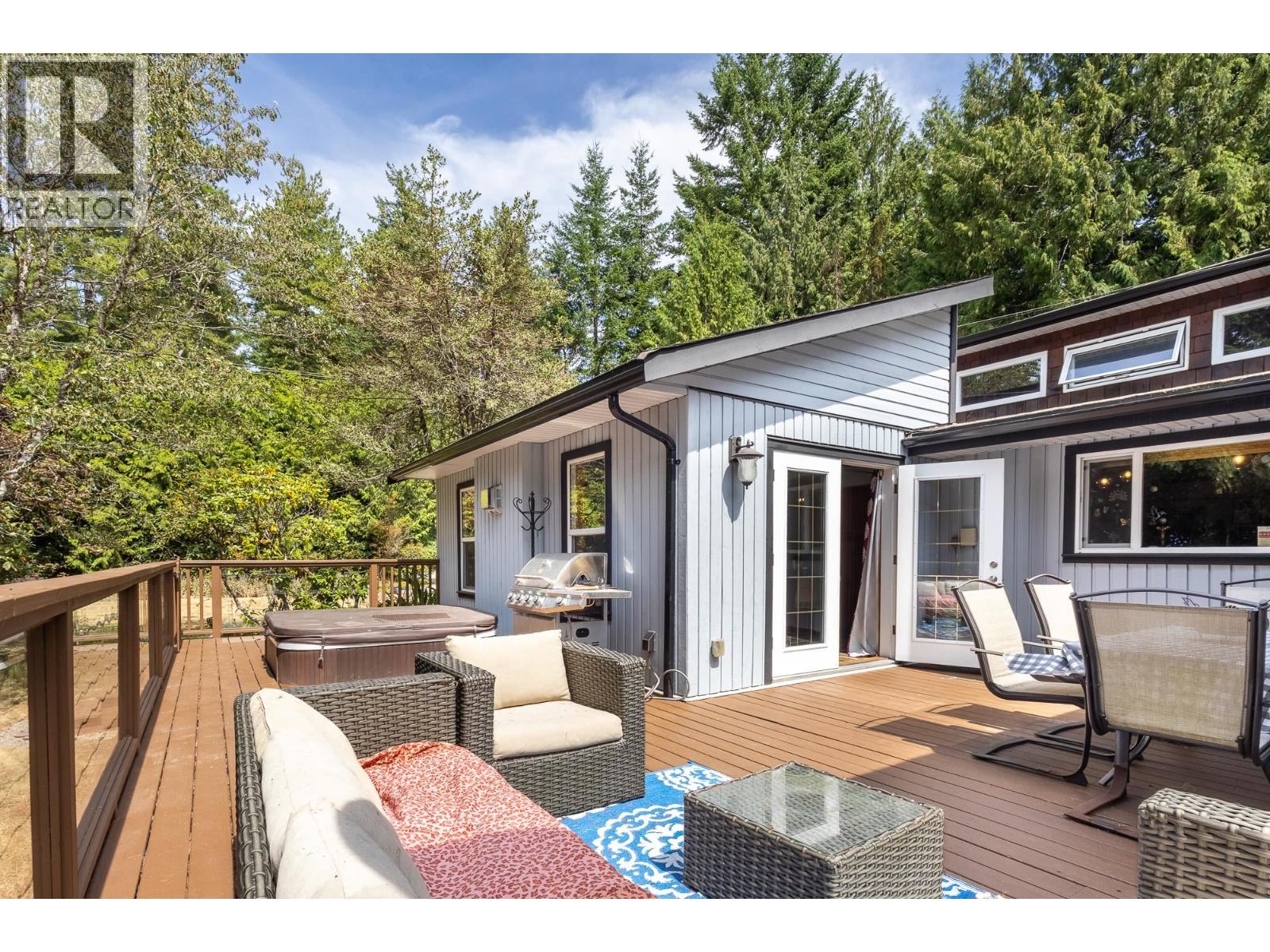 Property at 8099 NORTHWOOD ROAD image 5