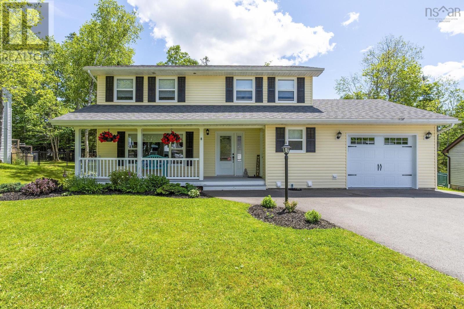 8 Heritage Place, Truro, Nova Scotia  B2N 6J5 - Photo 2 - 202519500