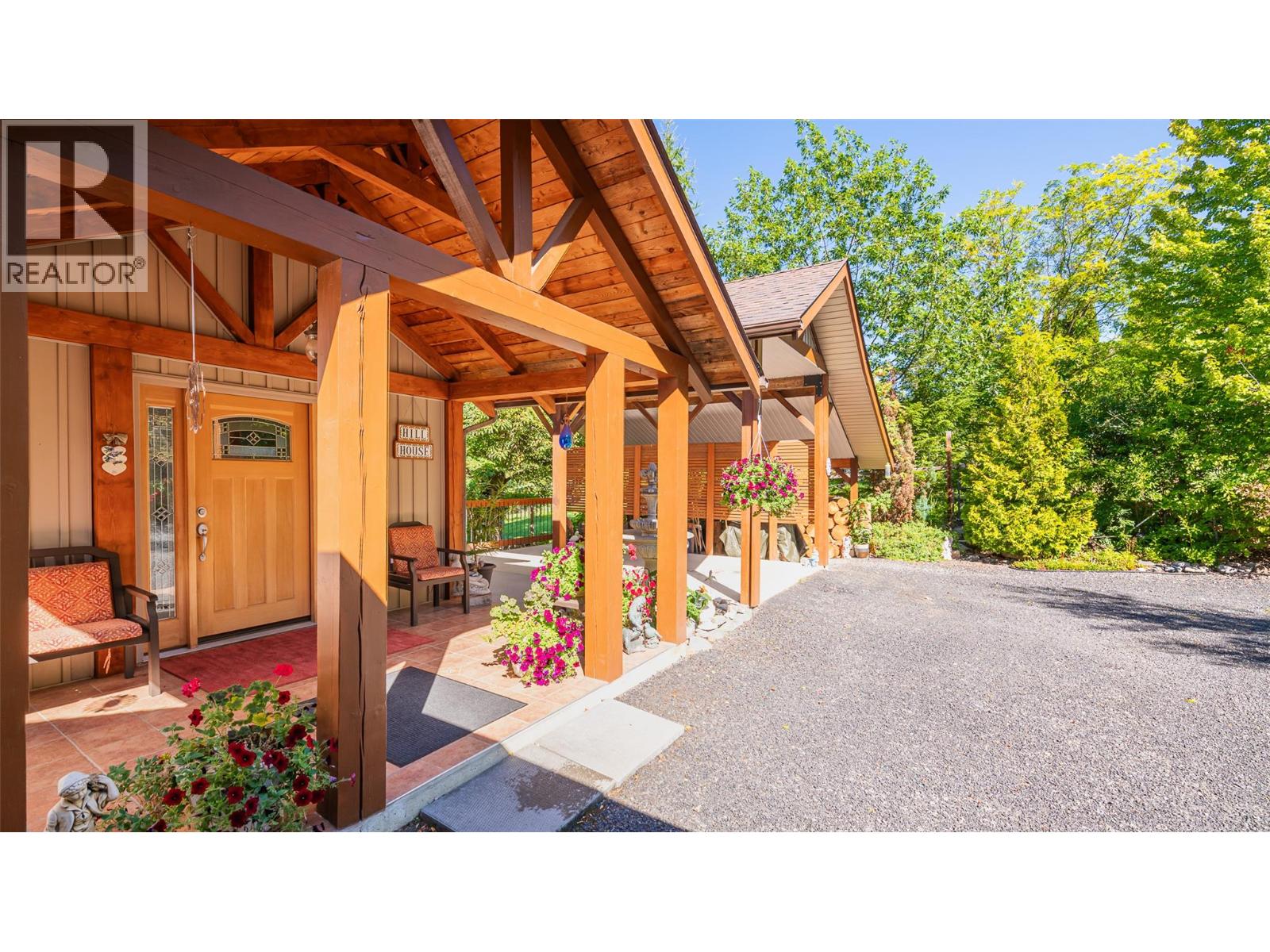 4365 3a Highway, Wynndel, British Columbia  V0B 2N1 - Photo 2 - 10358202