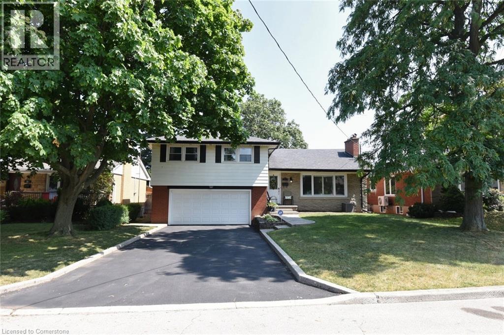 33 Burwell Avenue, Stoney Creek, Ontario  L8G 3L8 - Photo 3 - 40747217