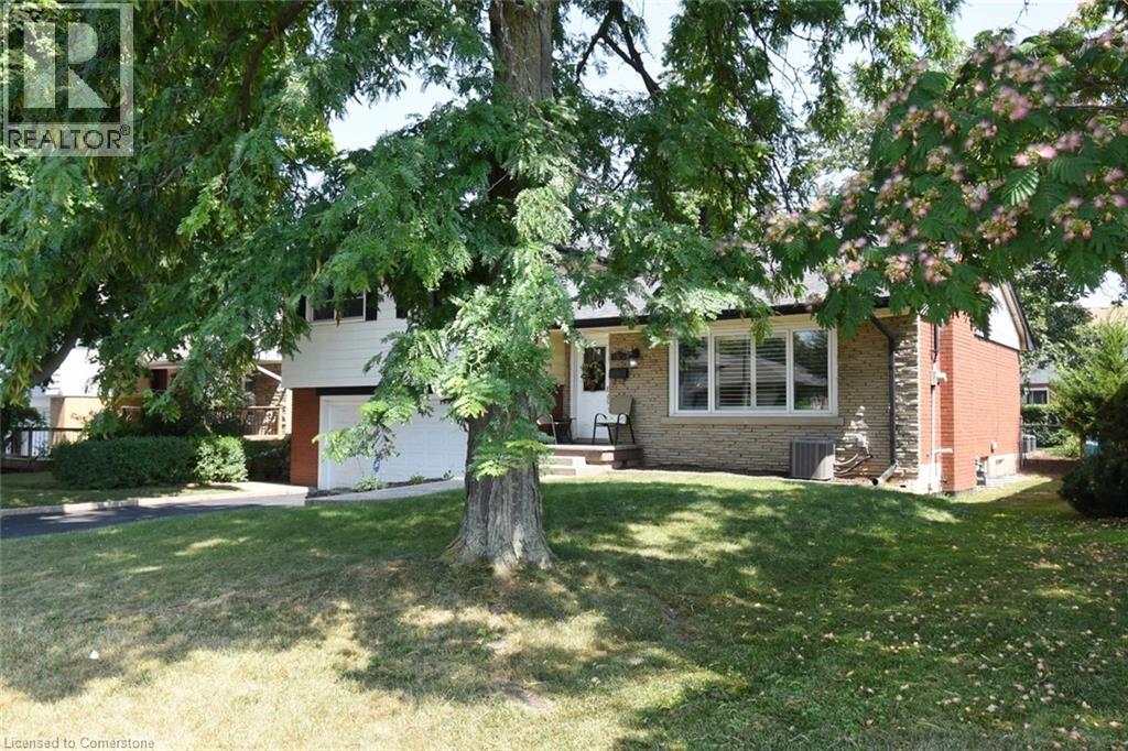 33 Burwell Avenue, Stoney Creek, Ontario  L8G 3L8 - Photo 4 - 40747217